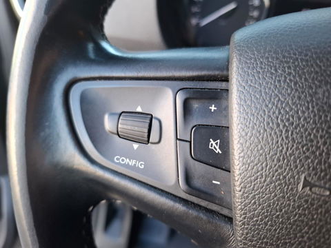 Toyota ProAce Worker 2.0 D-4D Black Line Long DC DUBBEL CABINE / LEER / STOELVERWARMING / CAMERA / DUBBELE SCHUIFDEUR