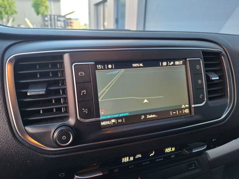 Toyota ProAce Worker 2.0 D-4D Black Line Long DC DUBBEL CABINE / LEER / STOELVERWARMING / CAMERA / DUBBELE SCHUIFDEUR