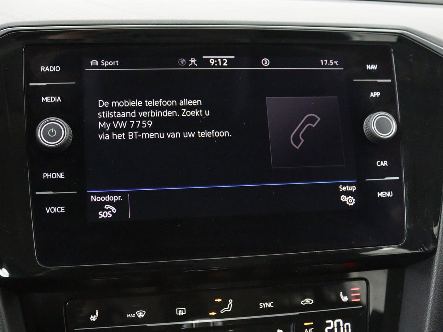 Volkswagen Passat 1.4 TSI GTE | Stoel & stuurverwarming | Camera | Carplay | Trekhaak | Adaptive cruise | Standkachel | Navigatie | Full LED