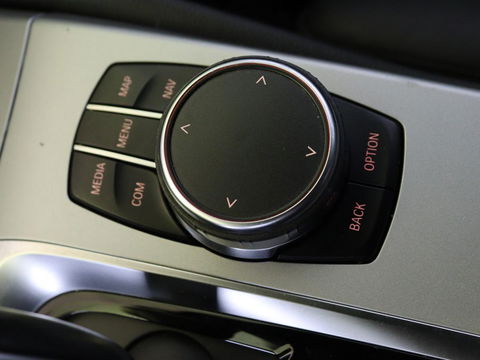 BMW 5 Serie 520i High Executive M-Sport | Trekhaak | Leder | Cruise Control | Navigatie | Stoelverwarming | LED | LMV 20