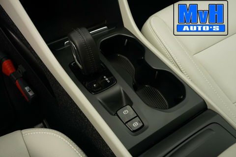Volvo XC40 1.5 T3 Momentum Pro 163PK|360ºCAM|Intellisafe|NAP