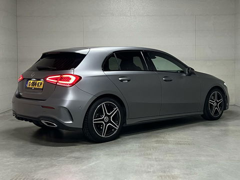 Mercedes-Benz A-Klasse 180 AMG Matgrijs Sfeerverlichting Carplay
