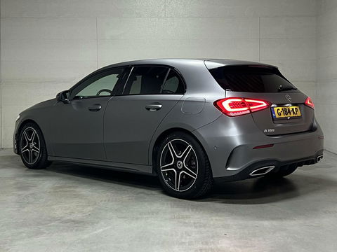 Mercedes-Benz A-Klasse 180 AMG Matgrijs Sfeerverlichting Carplay