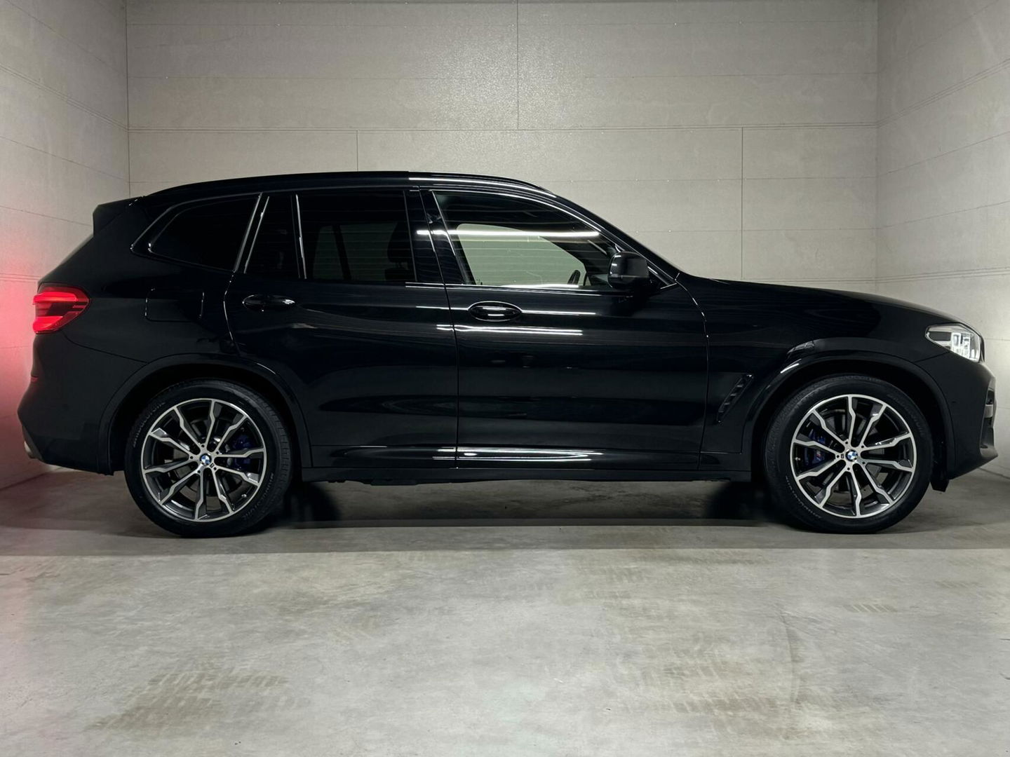 BMW X3 xDrive20i M Sport Black Edition Pano HUD Sfeer NAP
