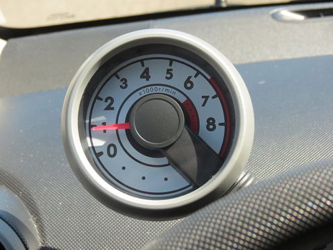 Peugeot 107 1.0-12V XS 5-DRS | AUTOMAAT | 1E EIGENAAR | AIRCO | NIEUWE APK | ELEK RAMEN |