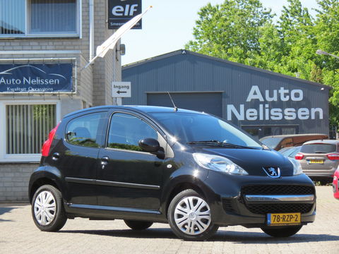 Peugeot 107 1.0-12V XS 5-DRS | AUTOMAAT | 1E EIGENAAR | AIRCO | NIEUWE APK | ELEK RAMEN |