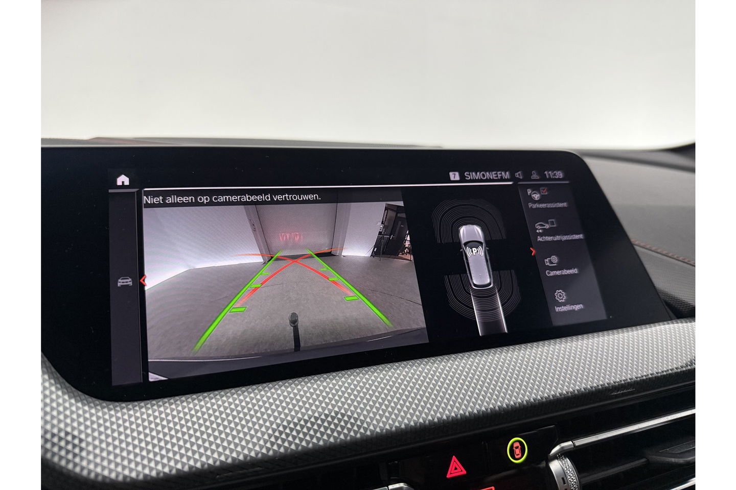 BMW 1-serie 118i M Sport LED Camera Carplay Sfeerverl. Trekhaak Virtual Navi Clima Cruise 17"LMV PDC