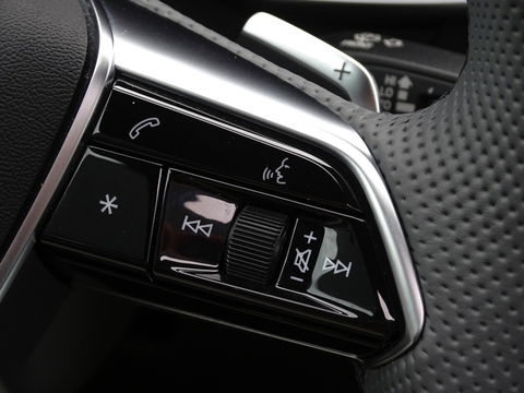 Audi A6 Avant A6 55 TFSI e 367PK / S-ed. Competition / Exclusive / 2021 / LED