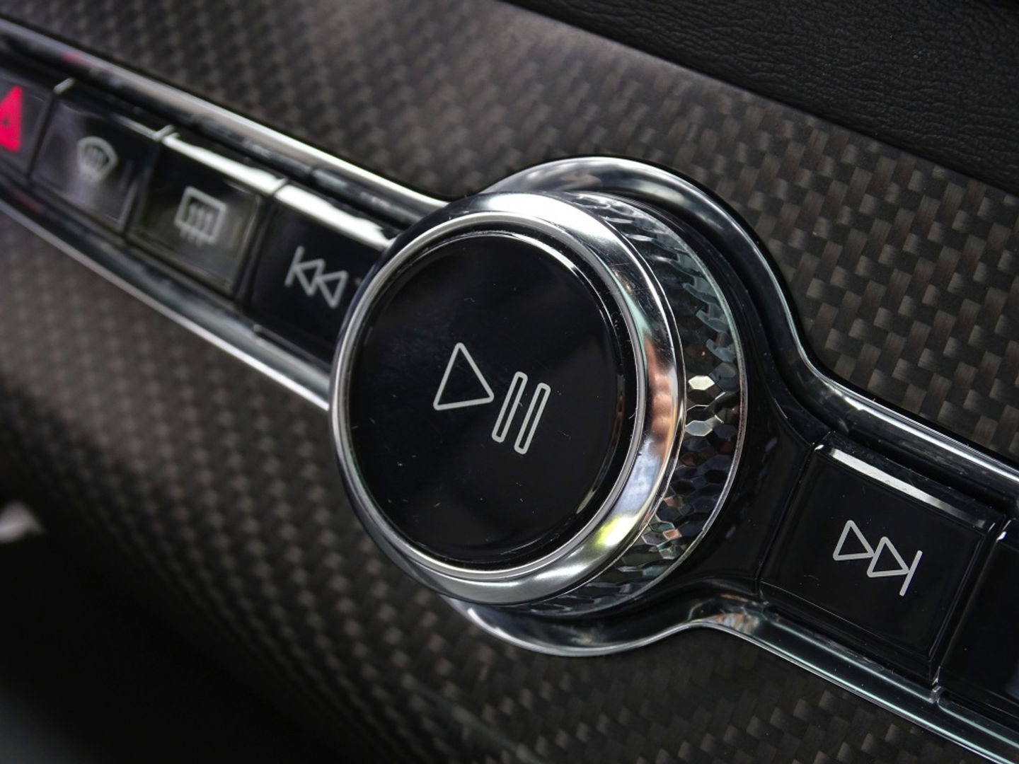 Volvo XC90 2.0 T8 392PK AWD / R-Design / B&W / ACC / 360° / Head-Up