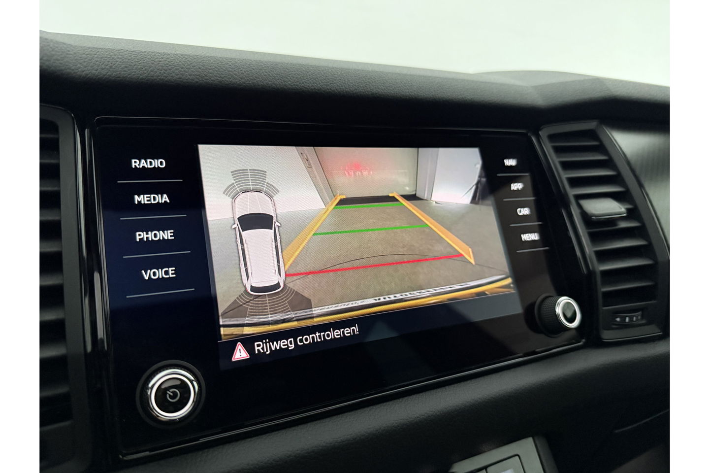 Škoda Kodiaq 1.5 TSI 150PK Sportline DSG Pano Sfeer Memory LED Virtual Camera Carplay Clima Cruise Navi PDC 19"LMV