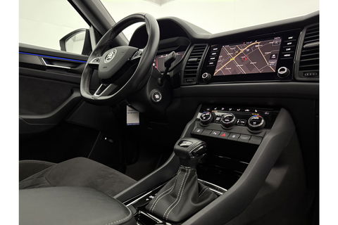 Škoda Kodiaq 1.5 TSI 150PK Sportline DSG Pano Sfeer Memory LED Virtual Camera Carplay Clima Cruise Navi PDC 19"LMV