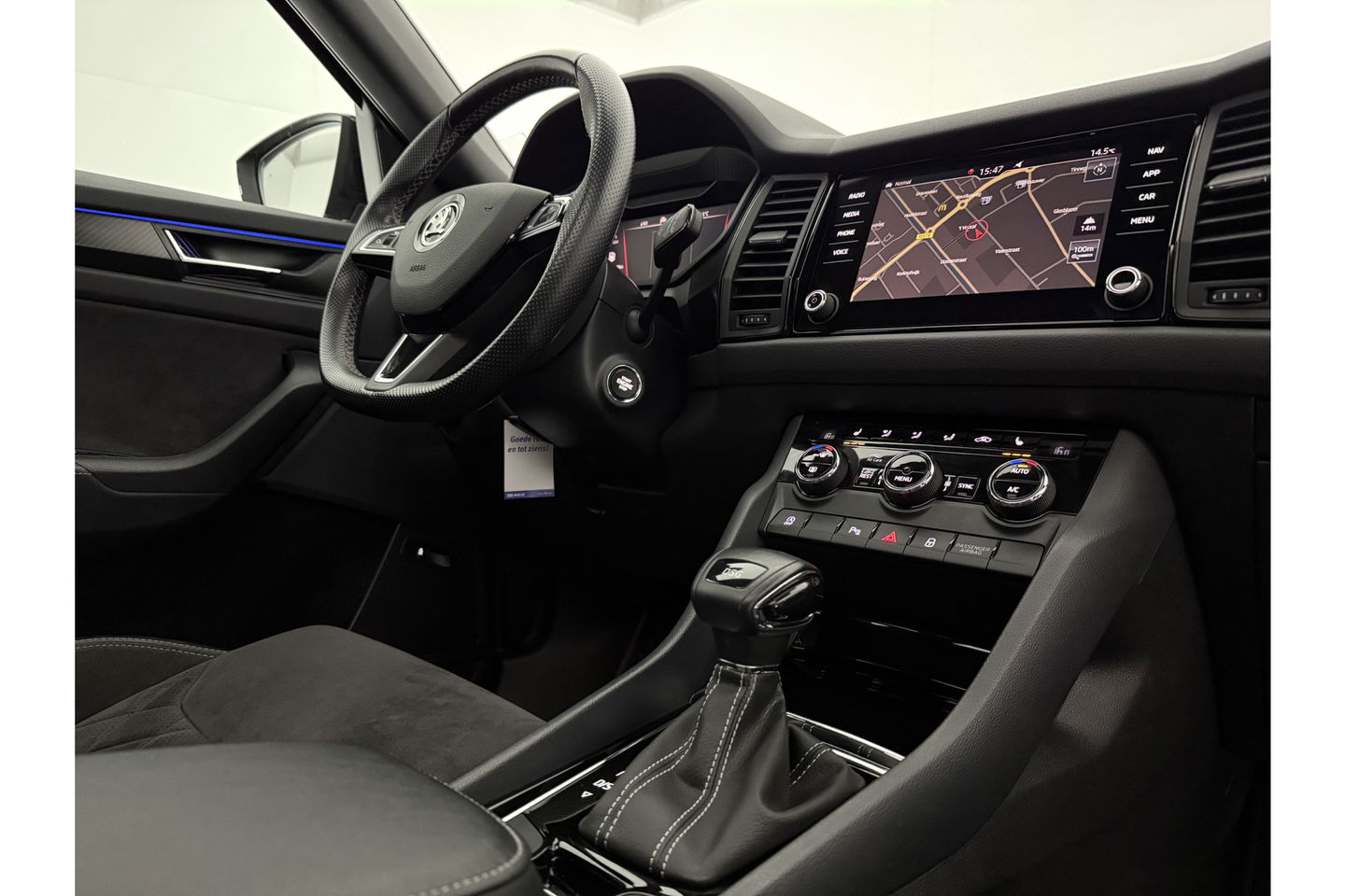 Škoda Kodiaq 1.5 TSI 150PK Sportline DSG Pano Sfeer Memory LED Virtual Camera Carplay Clima Cruise Navi PDC 19"LMV