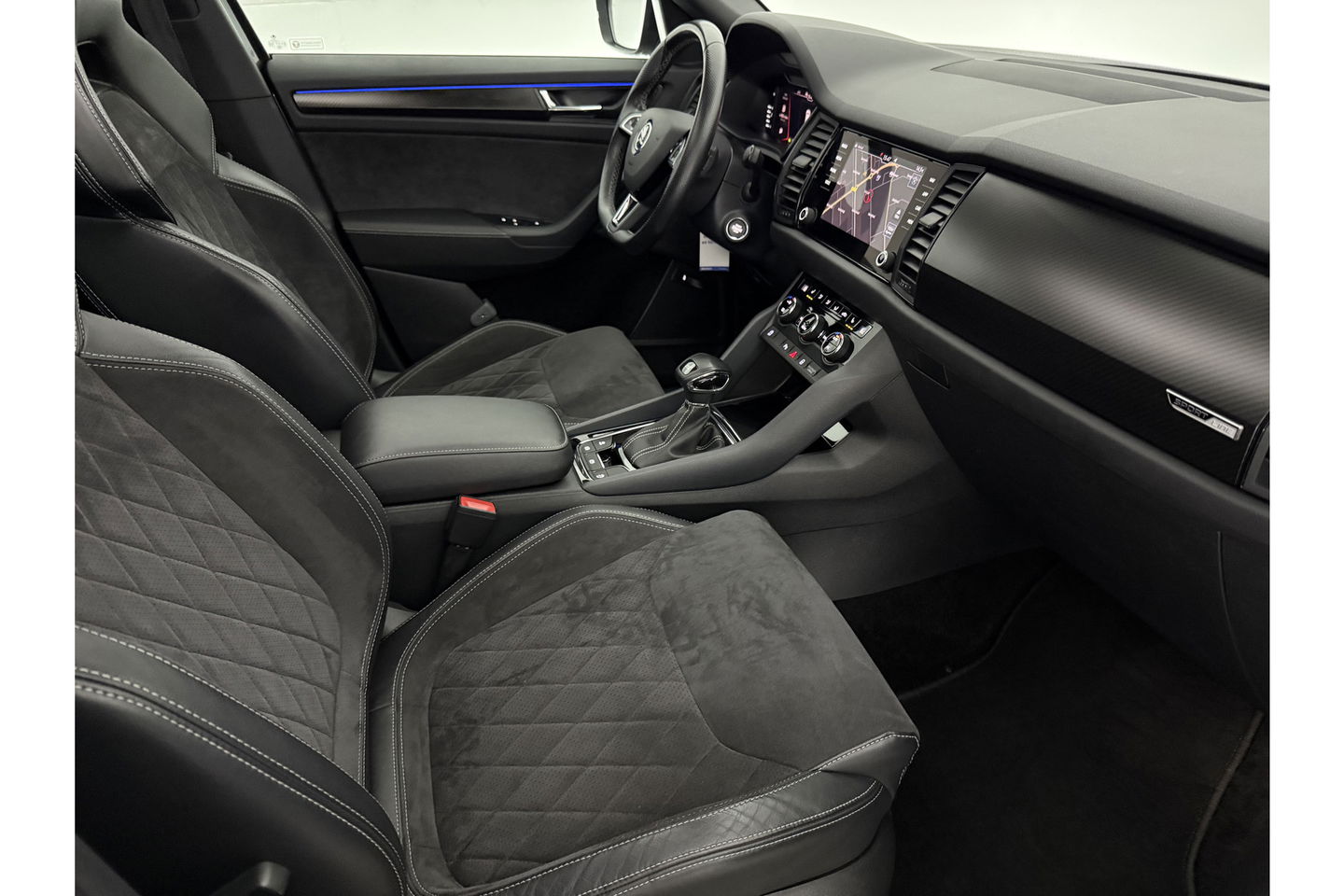 Škoda Kodiaq 1.5 TSI 150PK Sportline DSG Pano Sfeer Memory LED Virtual Camera Carplay Clima Cruise Navi PDC 19"LMV