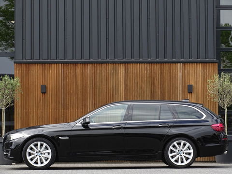 BMW 5 Serie Touring 530d 259PK M Sport HE. / M- interieur / LCI / LED