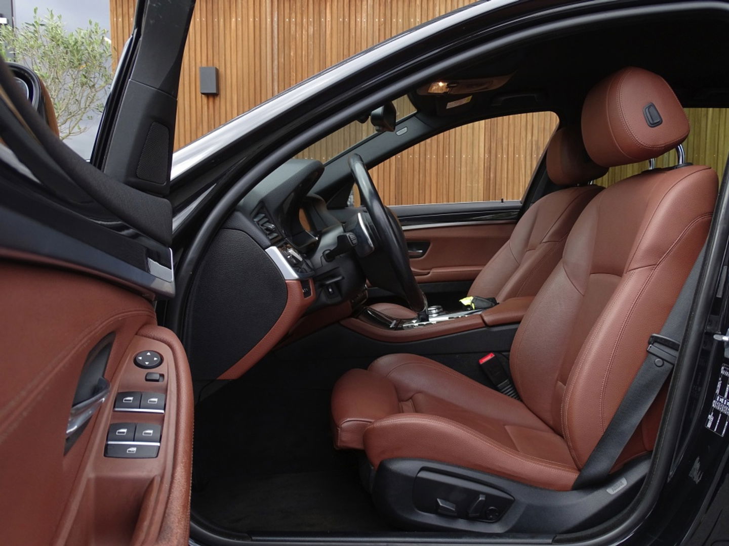 BMW 5 Serie Touring 530d 259PK M Sport HE. / M- interieur / LCI / LED