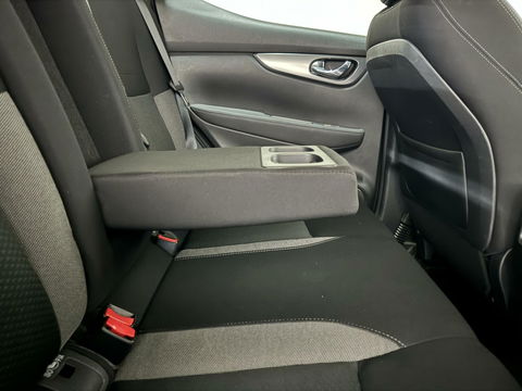 Nissan QASHQAI 1.2 N-Connecta Pano Navi Cruise NAP
