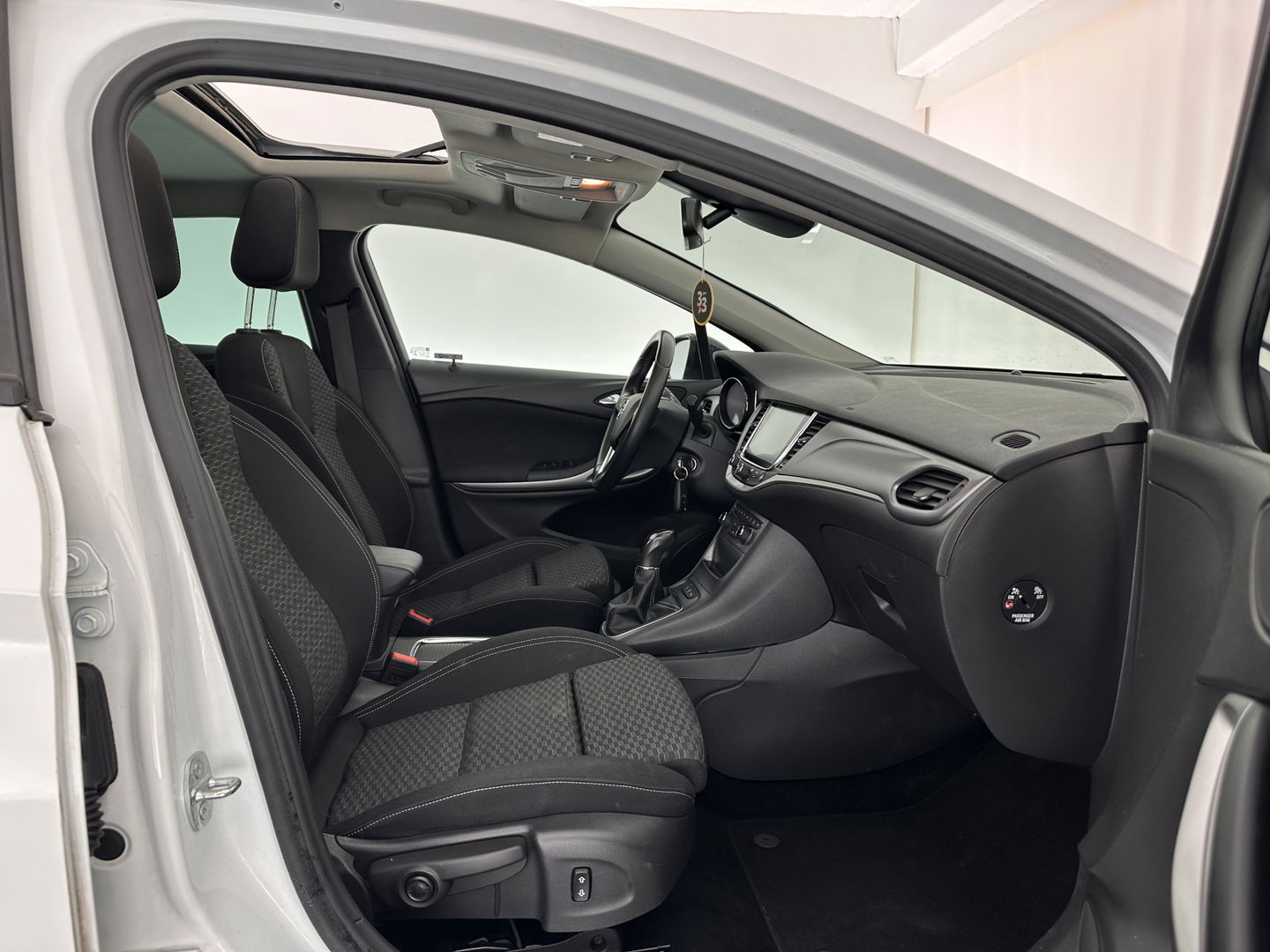 Opel Astra 1.6 CDTI Online Edition *PANO | XENON | NAVI-FULLMAP | DAB+ | COMFORT-SEATS | AIRCO | CRUISE | PDC*