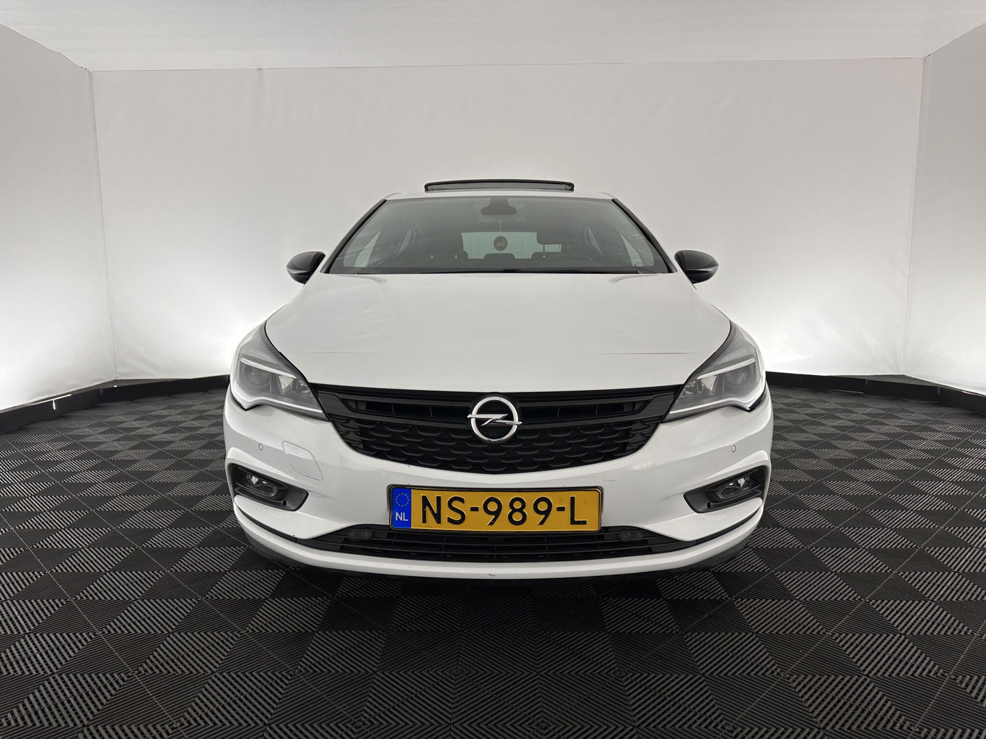 Opel Astra 1.6 CDTI Online Edition *PANO | XENON | NAVI-FULLMAP | DAB+ | COMFORT-SEATS | AIRCO | CRUISE | PDC*