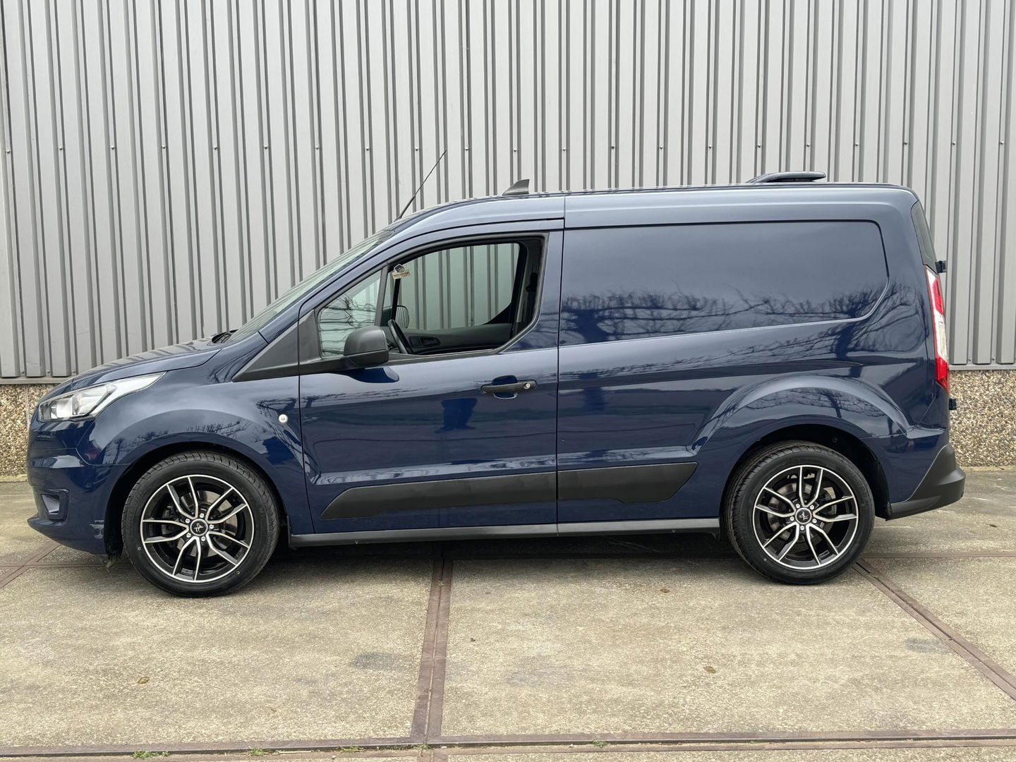 Ford Transit Connect 1.5 EcoBlue L1 Trend AUTOMAAT / CRUISE CONTROLE / AIRCO / EURO 6