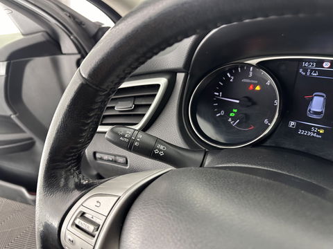 Nissan X-Trail 1.6 dCi Tekna Aut. *PANO | LUXURY-LEATHER | LED-LIGHTS | TOP-VIEW | JBL-AUDIO | BLINDSPOT | KEYLESS | HEATED-COMFORT-SEATS | NAVI-FULLMAP | 19''ALU*