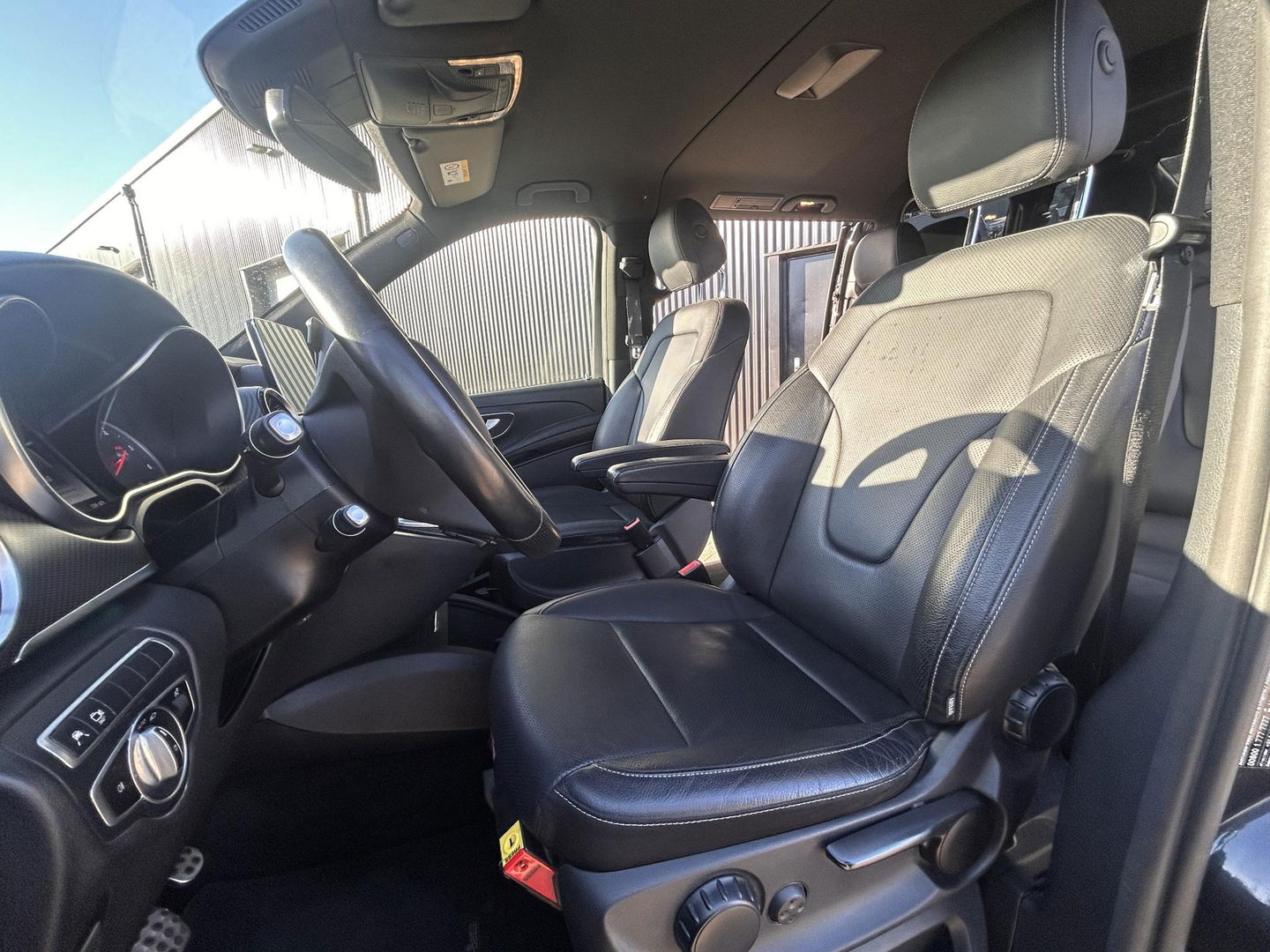Mercedes-Benz V-Klasse 300d Lang DC | AMG | MARGE |Burmester | 360 graden |