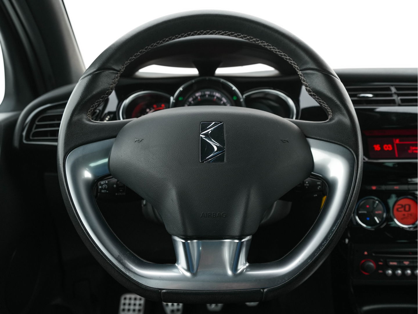 DS DS 3 1.6 BlueHDi Business *ALCANTARA-MICROFIBRE | SPORT-SEATS | ECC | PDC | CRUISE | 16''ALU*