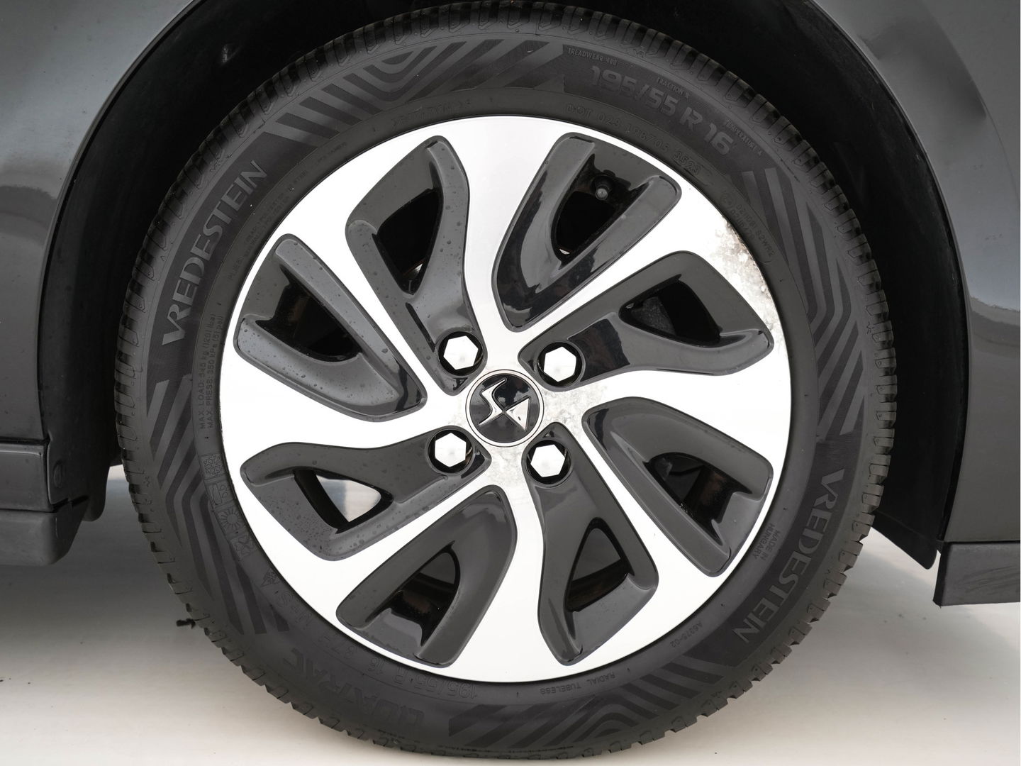 DS DS 3 1.6 BlueHDi Business *ALCANTARA-MICROFIBRE | SPORT-SEATS | ECC | PDC | CRUISE | 16''ALU*