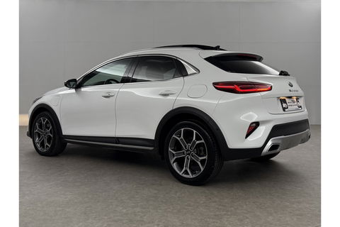 Kia Xceed 1.6 GDi PHEV ExecutiveLine 165PK Parelmoer Pano Carplay Camera LED Virtual Memory-Seats Leder 18"LMV Clima Navi PDC Stoel/Stuurverwarming
