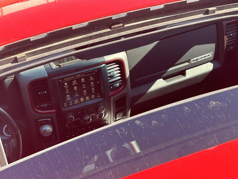 Dodge Ram Pick-Up 1500 REBEL 5.7 V8 Quad Cab 6'4 | MARGE | LUCHTVERING | PANO | OFFROAD | LEDER | 3500KG | PRINS LPG