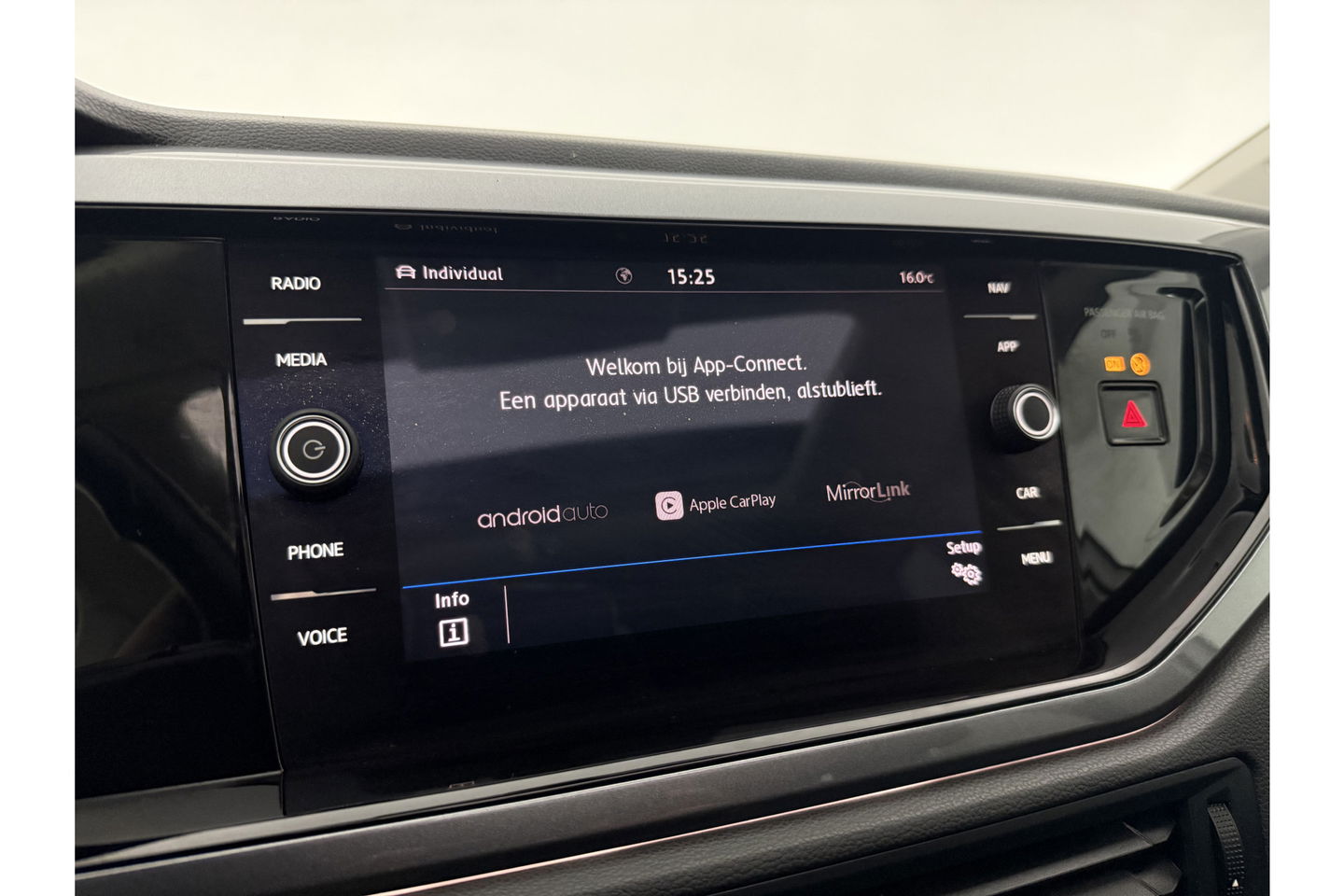 Volkswagen Polo 1.0 TSI Highline Pano DSG LED Virtual Carplay Clima Cruise Navi PDC 17''LMV