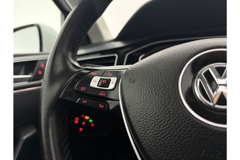 Volkswagen Polo 1.0 TSI Highline Pano DSG LED Virtual Carplay Clima Cruise Navi PDC 17''LMV