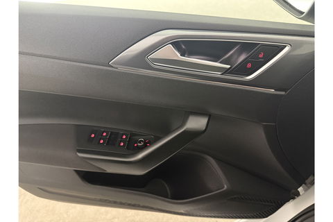 Volkswagen Polo 1.0 TSI Highline Pano DSG LED Virtual Carplay Clima Cruise Navi PDC 17''LMV