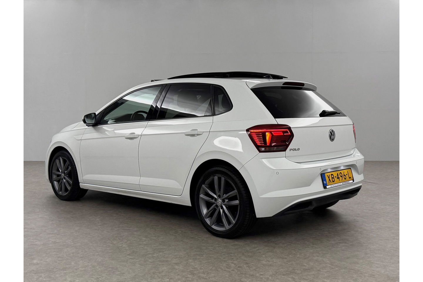 Volkswagen Polo 1.0 TSI Highline Pano DSG LED Virtual Carplay Clima Cruise Navi PDC 17''LMV