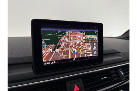 Audi A4 35 TFSI 150PK S-line Pano LED Sfeer Clima Cruise Navigatie PDC 18''LMV