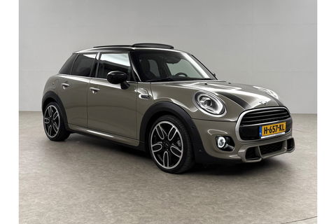 MINI Cooper 1.5 Cooper JCW PACK Pano | harman/kardon | Carplay Clima Cruise LED Navigatie PDC 18"LMV Stoelverwarming