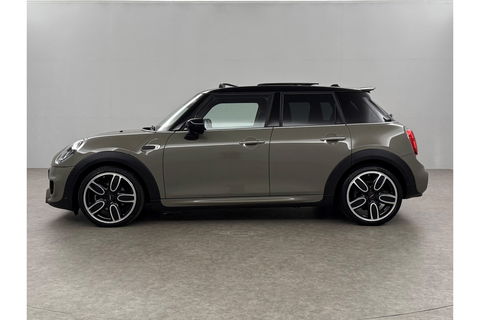 MINI Cooper 1.5 Cooper JCW PACK Pano | harman/kardon | Carplay Clima Cruise LED Navigatie PDC 18"LMV Stoelverwarming