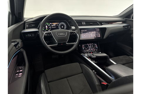 Audi e-tron 50 quattro Launch edition 71 kWh 313PK Pano LED Sfeer Virtual Trekhaak Carplay Head-up Camera Clima Cruise PDC Memory-Seat 21''LMV
