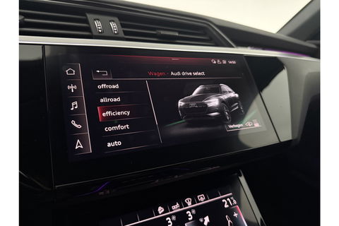 Audi e-tron 50 quattro Launch edition 71 kWh 313PK Pano LED Sfeer Virtual Trekhaak Carplay Head-up Camera Clima Cruise PDC Memory-Seat 21''LMV