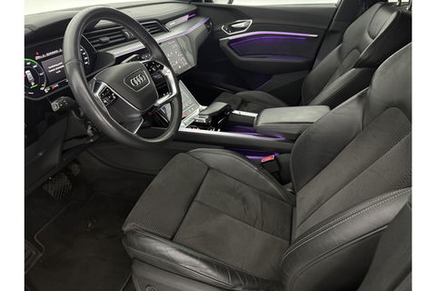 Audi e-tron 50 quattro Launch edition 71 kWh 313PK Pano LED Sfeer Virtual Trekhaak Carplay Head-up Camera Clima Cruise PDC Memory-Seat 21''LMV