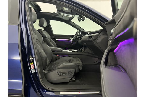 Audi e-tron 50 quattro Launch edition 71 kWh 313PK Pano LED Sfeer Virtual Trekhaak Carplay Head-up Camera Clima Cruise PDC Memory-Seat 21''LMV