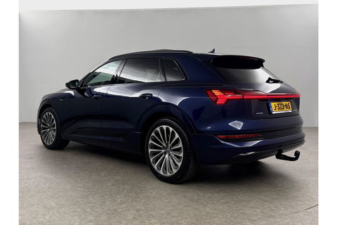 Audi e-tron 50 quattro Launch edition 71 kWh 313PK Pano LED Sfeer Virtual Trekhaak Carplay Head-up Camera Clima Cruise PDC Memory-Seat 21''LMV