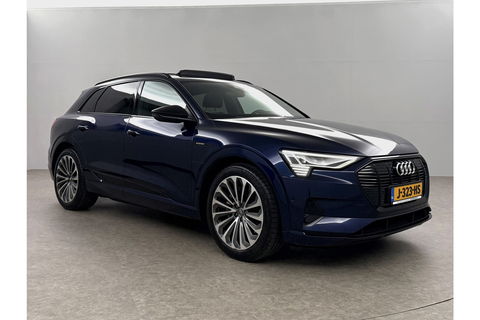 Audi e-tron 50 quattro Launch edition 71 kWh 313PK Pano LED Sfeer Virtual Trekhaak Carplay Head-up Camera Clima Cruise PDC Memory-Seat 21''LMV