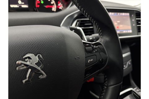 Peugeot 308 1.2 PureTech 360Camera Pano LED Carplay Cruise Clima Navi Leder PDC Massagestoel 16"LMV