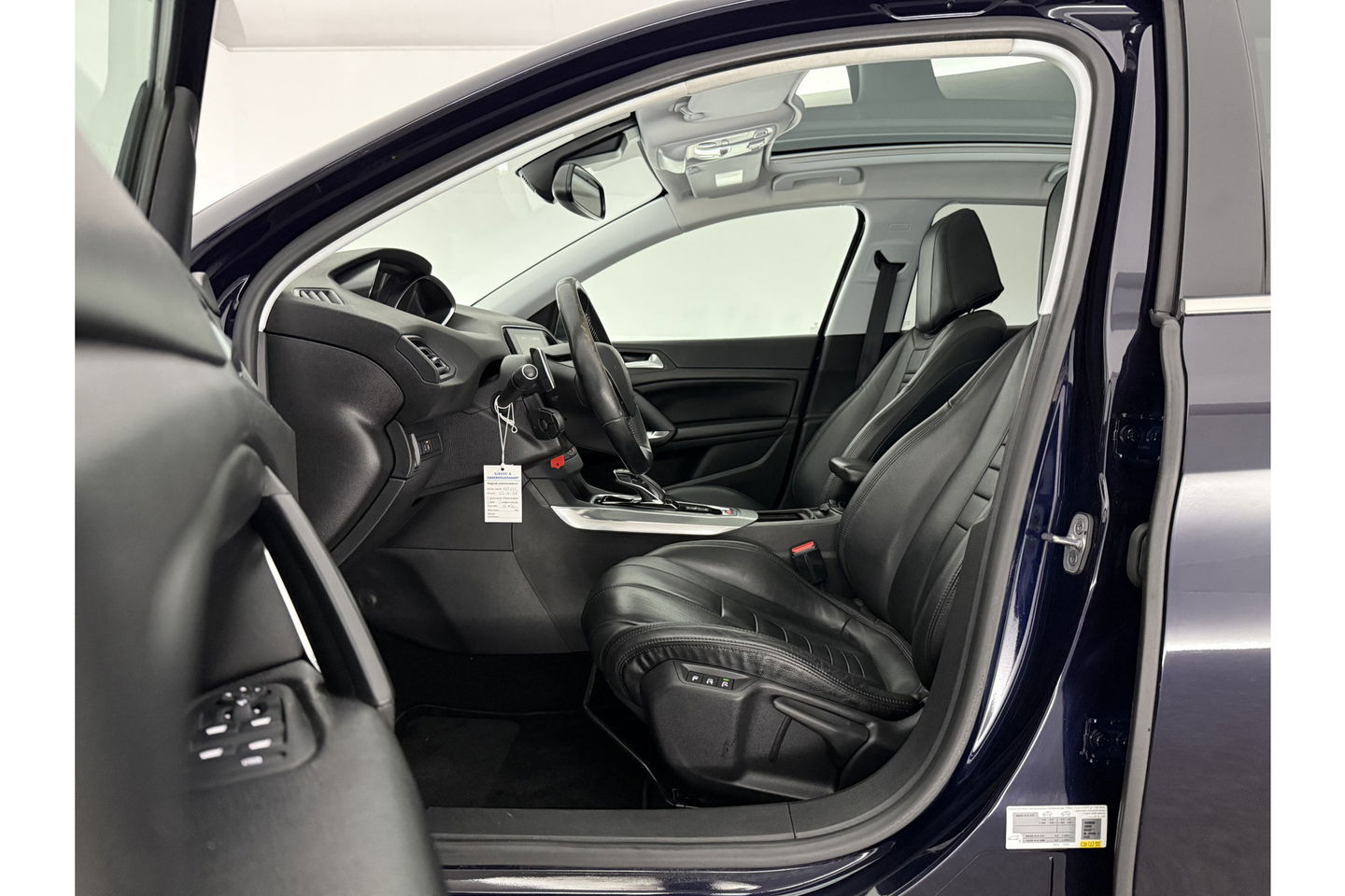 Peugeot 308 1.2 PureTech 360Camera Pano LED Carplay Cruise Clima Navi Leder PDC Massagestoel 16"LMV