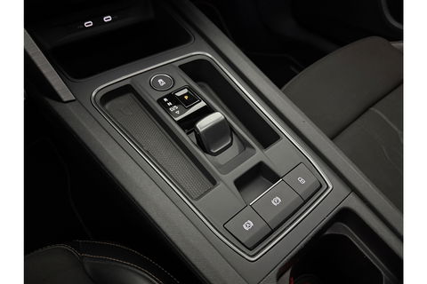 CUPRA Leon 1.4 e-Hybrid 245PK VZ Performance Pano Camera Carplay LED Sfeer Virtual Navi Cruise Clima PDC 19''LMV