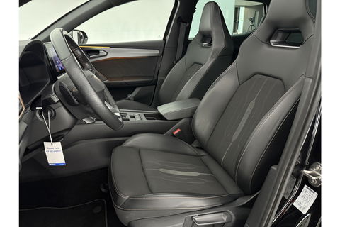 CUPRA Leon 1.4 e-Hybrid 245PK VZ Performance Pano Camera Carplay LED Sfeer Virtual Navi Cruise Clima PDC 19''LMV