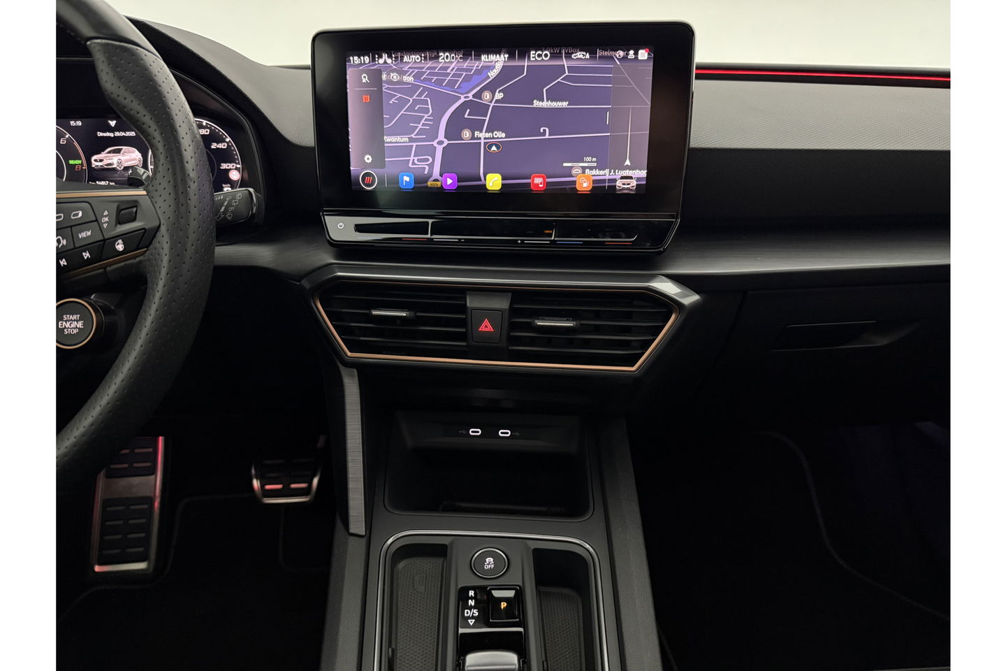 CUPRA Leon 1.4 e-Hybrid 245PK VZ Performance Pano Camera Carplay LED Sfeer Virtual Navi Cruise Clima PDC 19''LMV