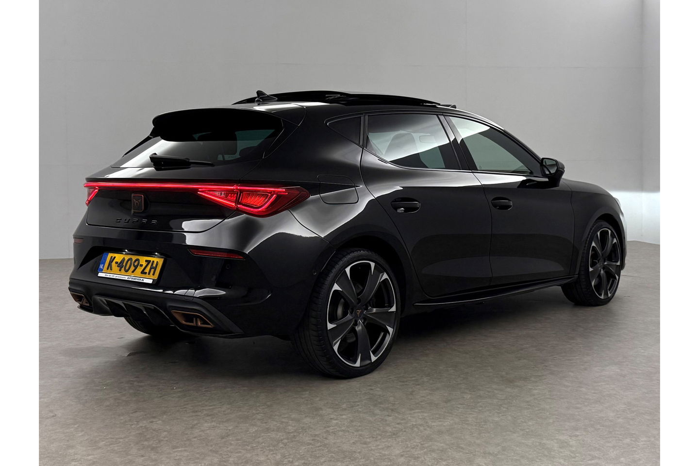 CUPRA Leon 1.4 e-Hybrid 245PK VZ Performance Pano Camera Carplay LED Sfeer Virtual Navi Cruise Clima PDC 19''LMV