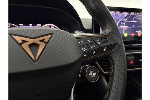 CUPRA Leon 1.4 e-Hybrid 245PK VZ Performance Pano Camera Carplay LED Sfeer Virtual Navi Cruise Clima PDC 19''LMV