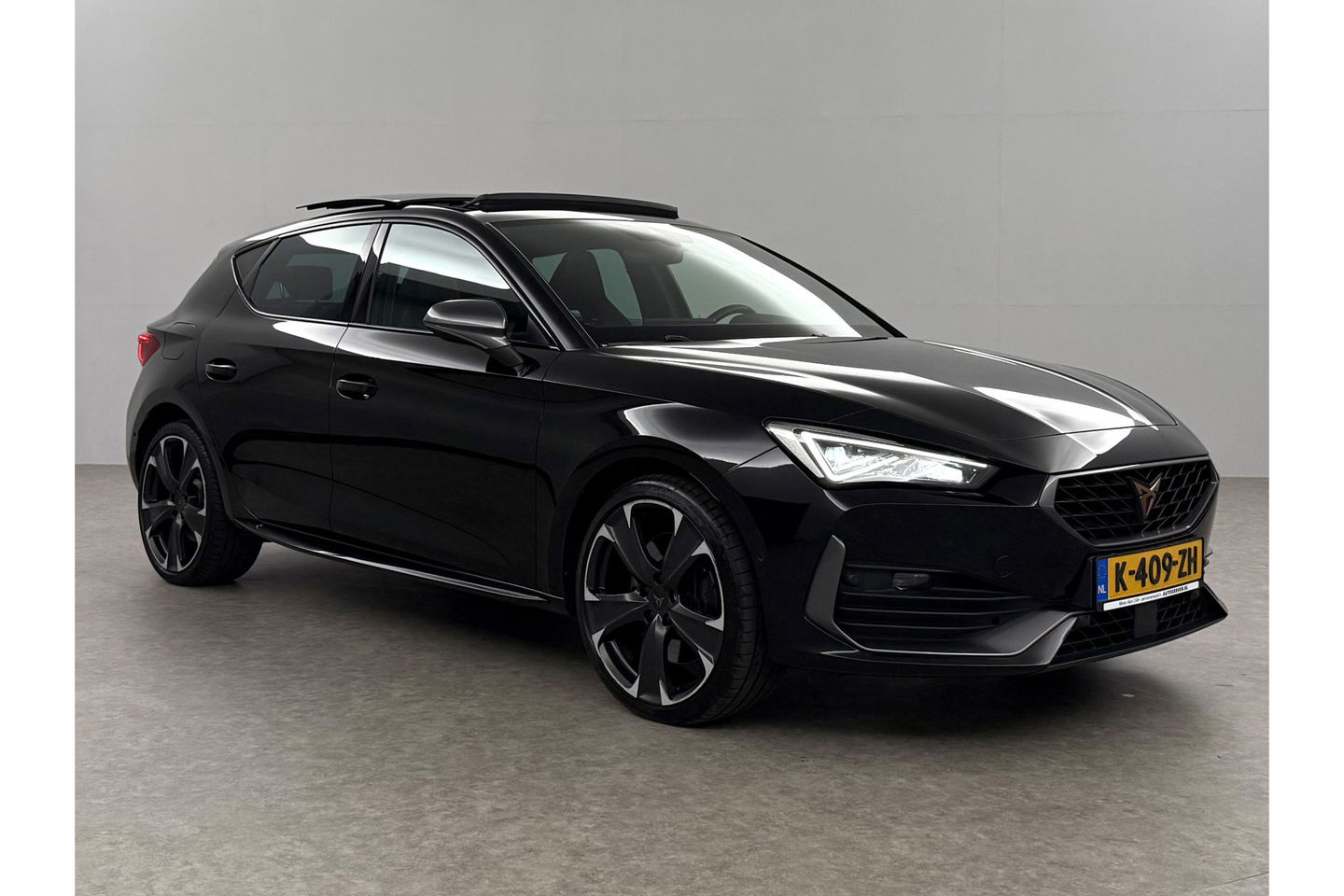 CUPRA Leon 1.4 e-Hybrid 245PK VZ Performance Pano Camera Carplay LED Sfeer Virtual Navi Cruise Clima PDC 19''LMV